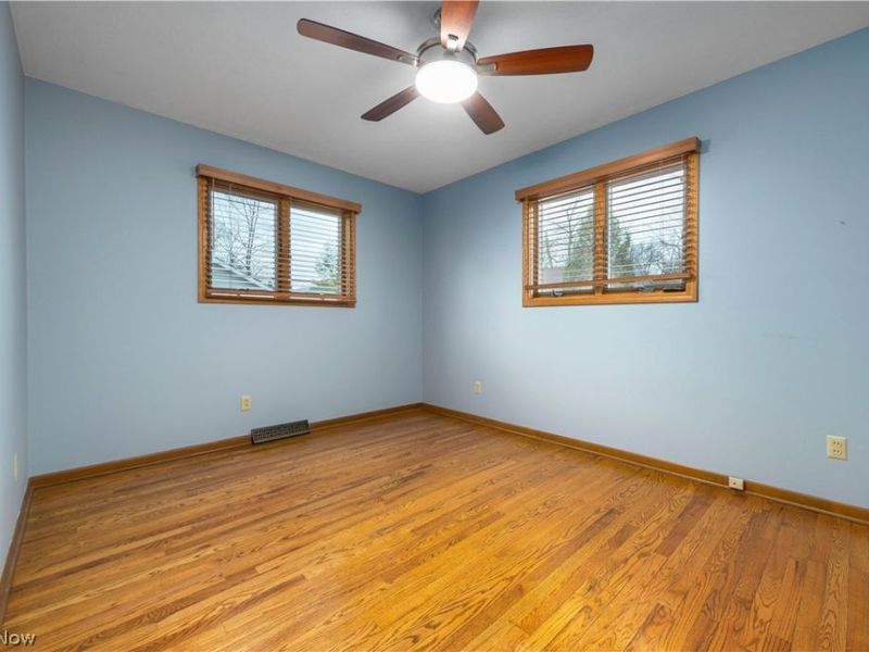 24827 Lake Road, Bay Village, OH 44140 Photo 19