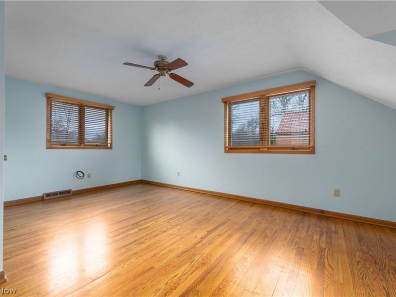 24827 Lake Road, Bay Village, OH 44140 Photo 30