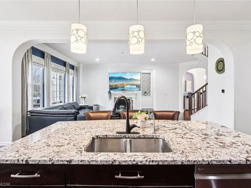 9313 W Hampton Drive, North Royalton, OH 44133 Photo 13