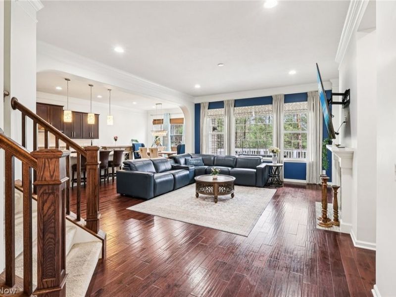 9313 W Hampton Drive, North Royalton, OH 44133 Photo 6