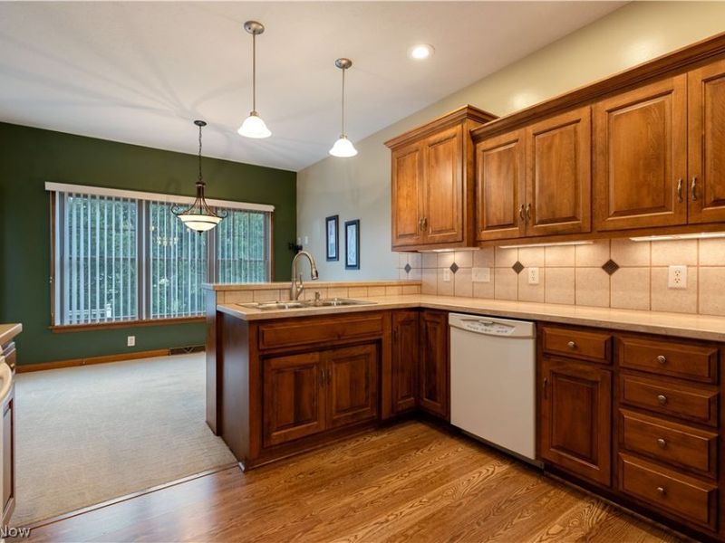 742 Homestead Pointe Drive , Orrville, OH 44667 Photo 12