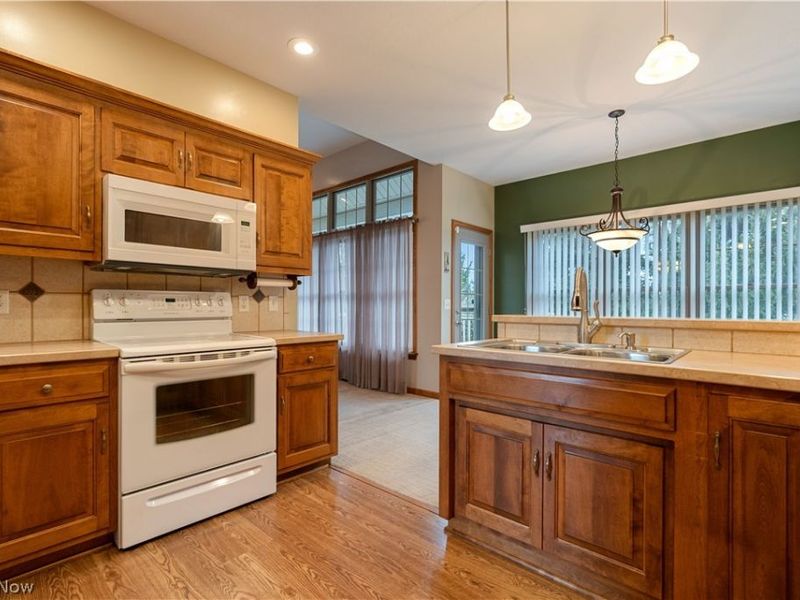 742 Homestead Pointe Drive , Orrville, OH 44667 Photo 13