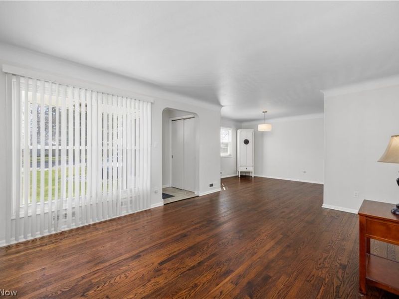 5656 Burns Road, North Olmsted, OH 44070 Photo 14