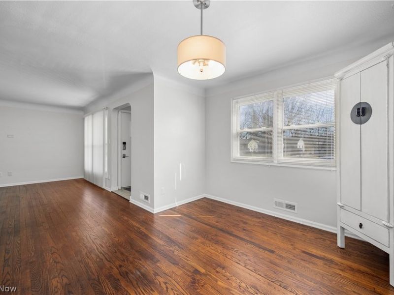 5656 Burns Road, North Olmsted, OH 44070 Photo 19