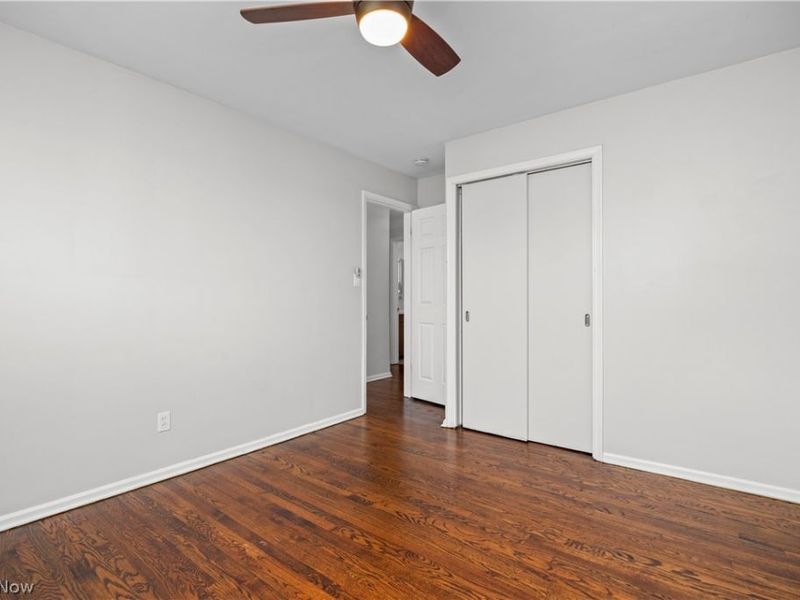 5656 Burns Road, North Olmsted, OH 44070 Photo 6