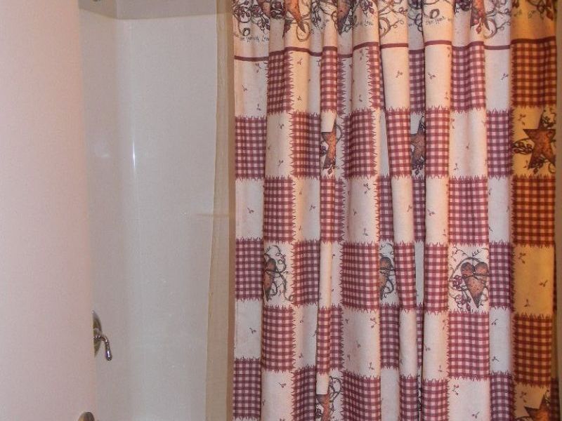 6787 Lakeview Drive , Kinsman, OH 44428 Photo 17