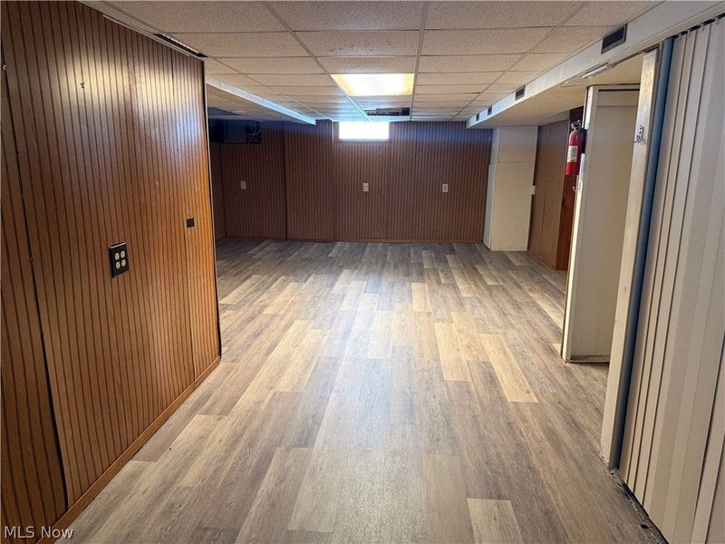 3296 W 231st Street, North Olmsted, OH 44070 Photo 12