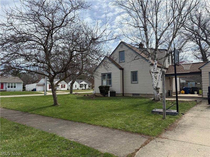 3296 W 231st Street, North Olmsted, OH 44070 Photo 18