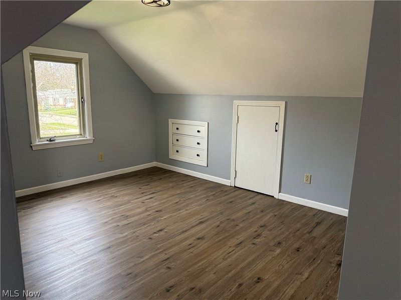 3296 W 231st Street, North Olmsted, OH 44070 Photo 8