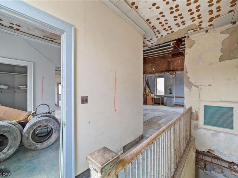6330 Lorain Avenue, Cleveland, OH 44102 Photo 12