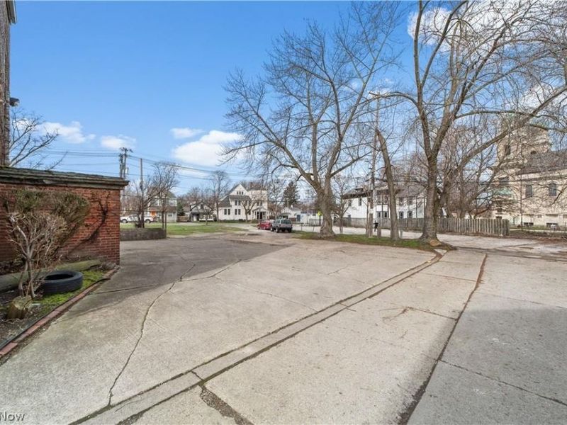 6330 Lorain Avenue, Cleveland, OH 44102 Photo 31