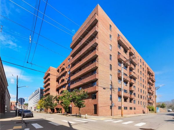 307 S Dithridge St, Unit 212, Pittsburgh, PA 15213