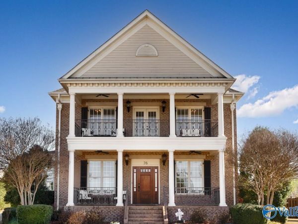 76 Lake Forest Blvd SW, Huntsville, AL 35824