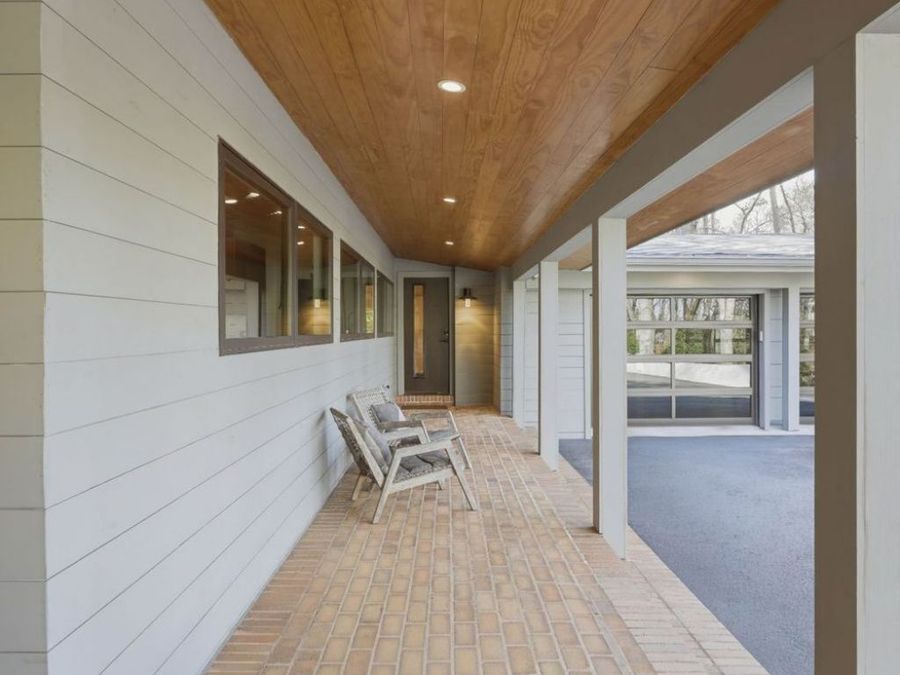Property Image 100