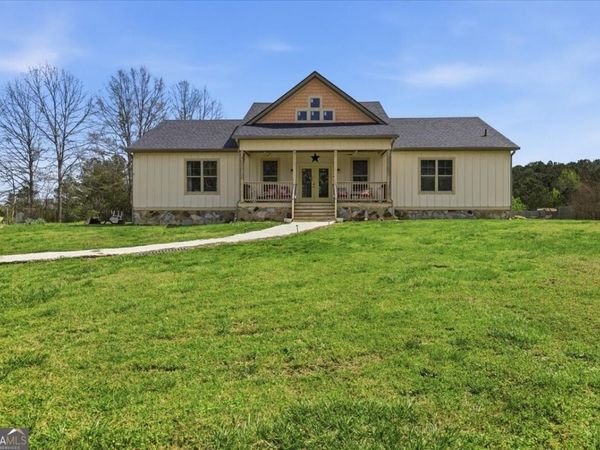 495 Lees Lake Road, Fayetteville, GA 30214