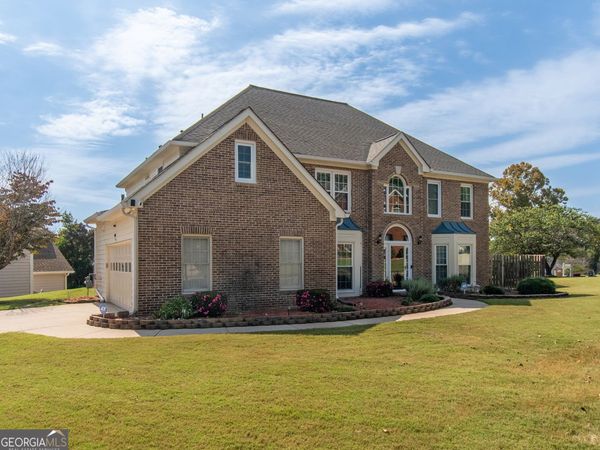 196 Olmstead Court, Fayetteville, GA 30215