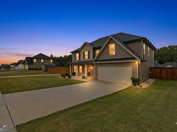 796 Pinnacle Drive, Winder, GA 30680