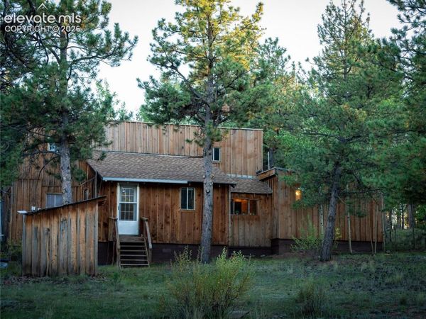 3800 Doe Valley Road, Guffey, CO 80820