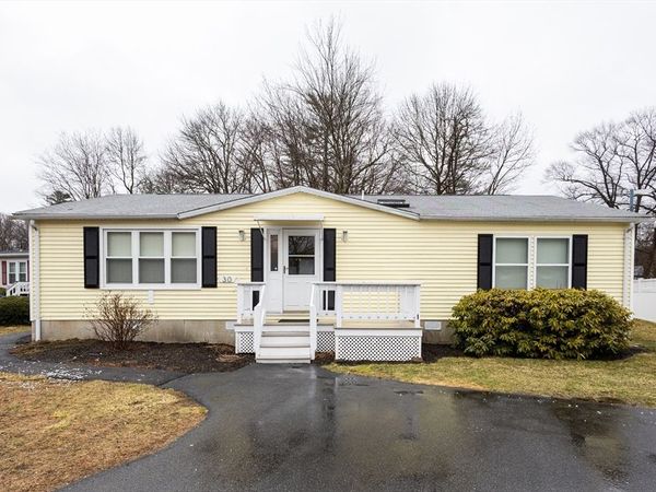 30 Leisurewood Drive, Rockland, MA 02370