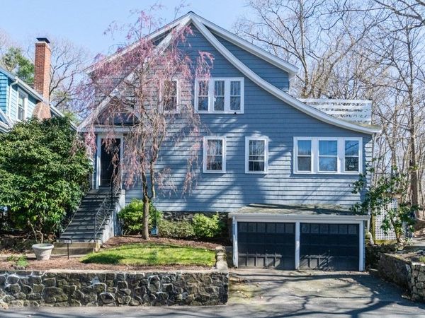 169 Walker, Unit 2, Swampscott, MA 01907