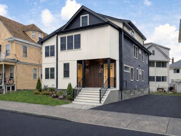 27 Laurel, Unit 27, Watertown, MA 02472