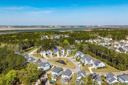 116 Antilles Circle photo 4