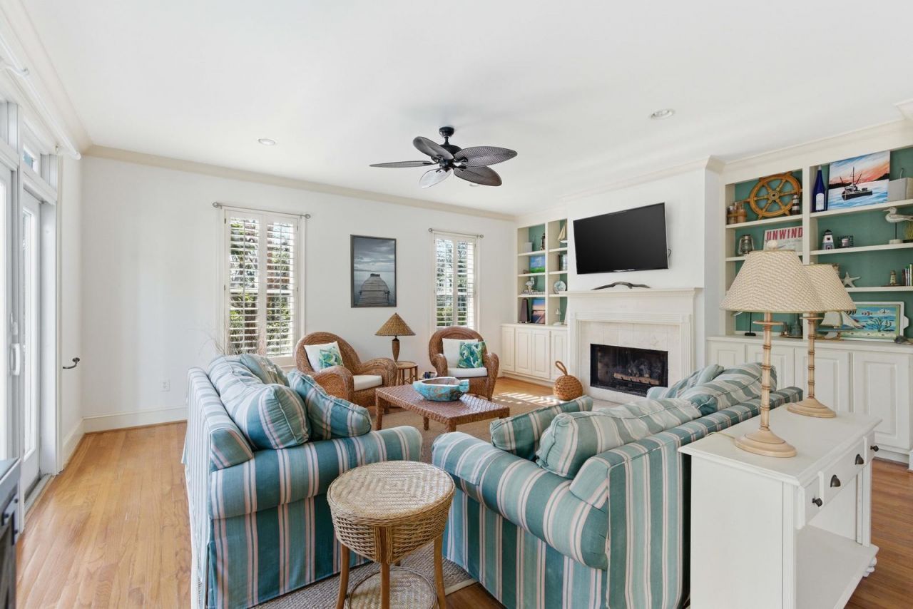 24 Commons Court Photo 10