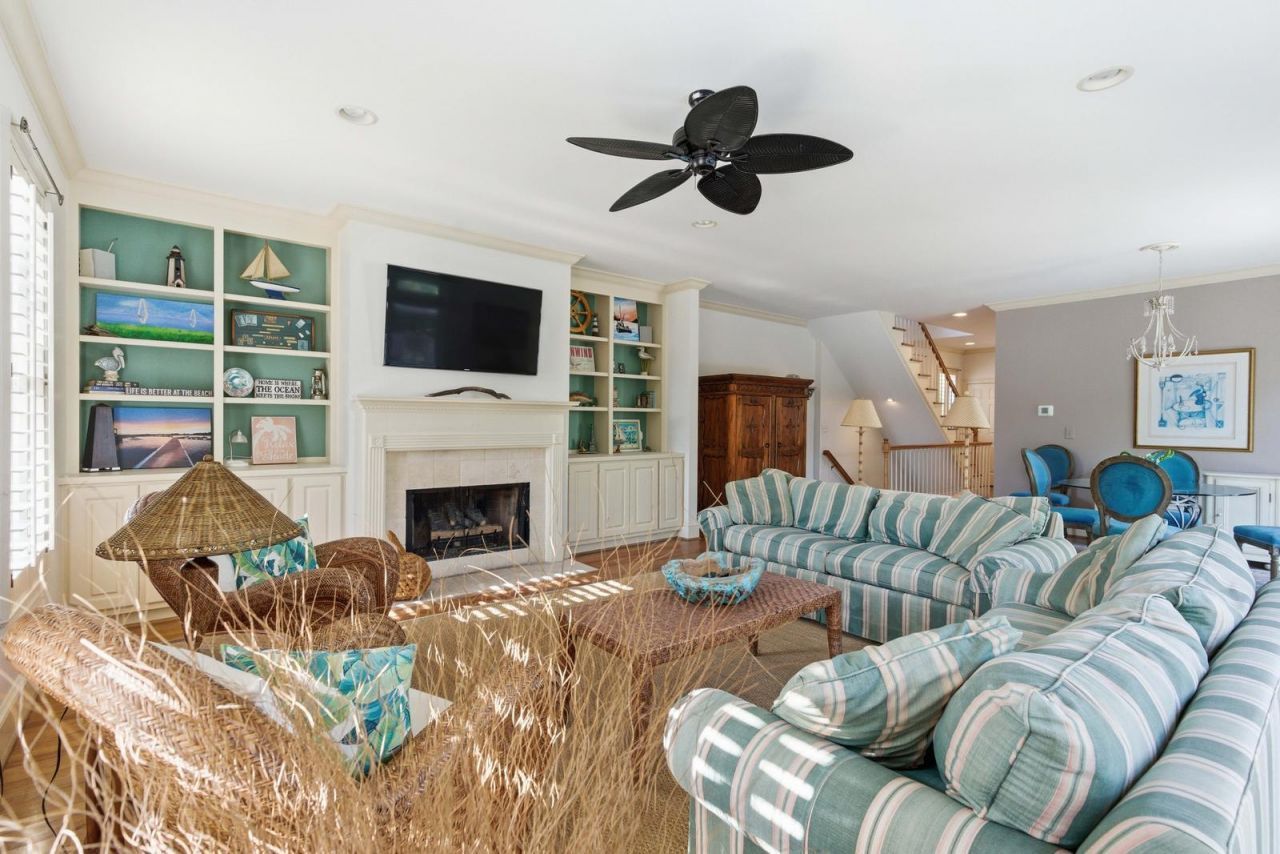 24 Commons Court Photo 11