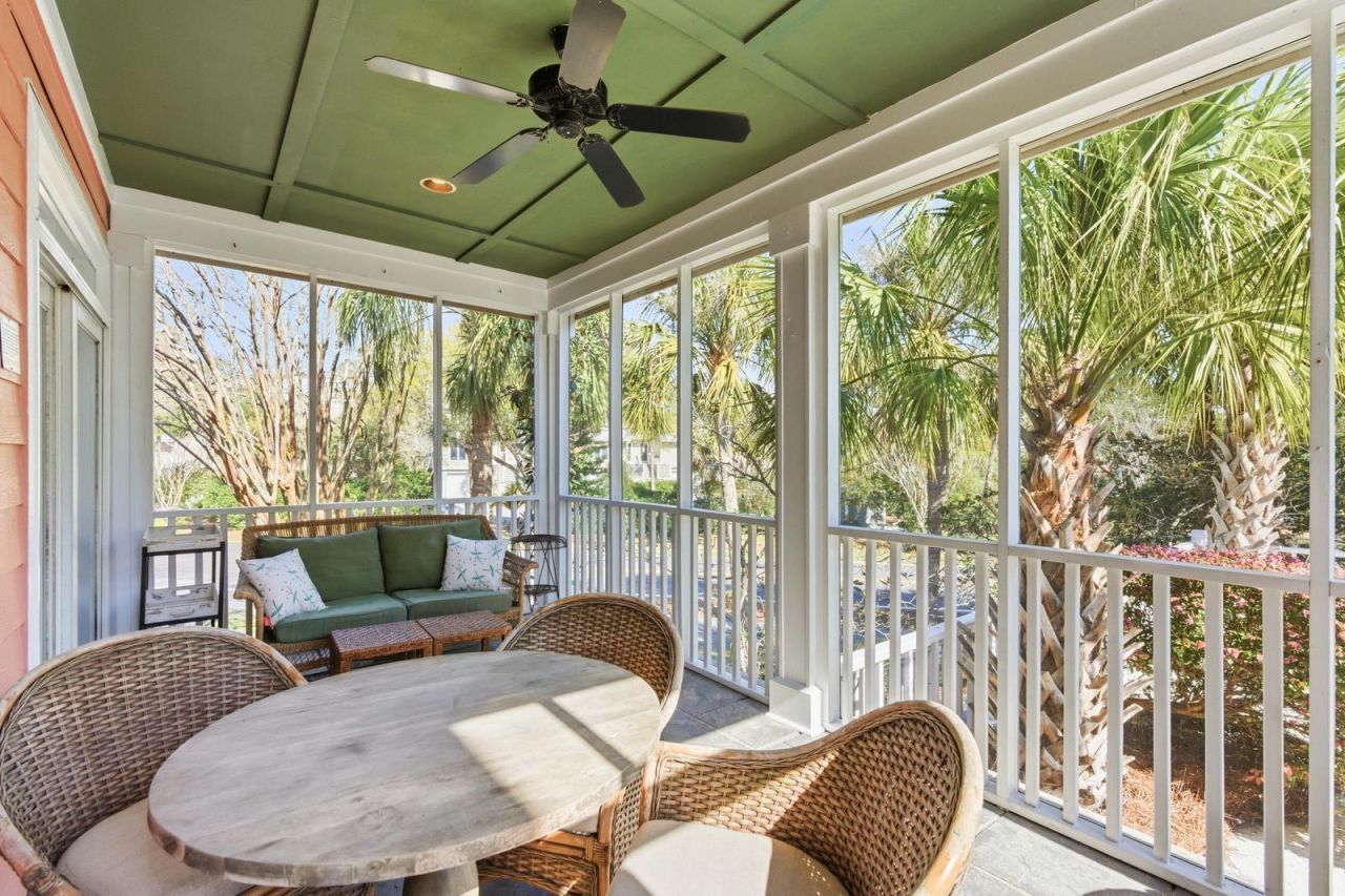 24 Commons Court Photo 34