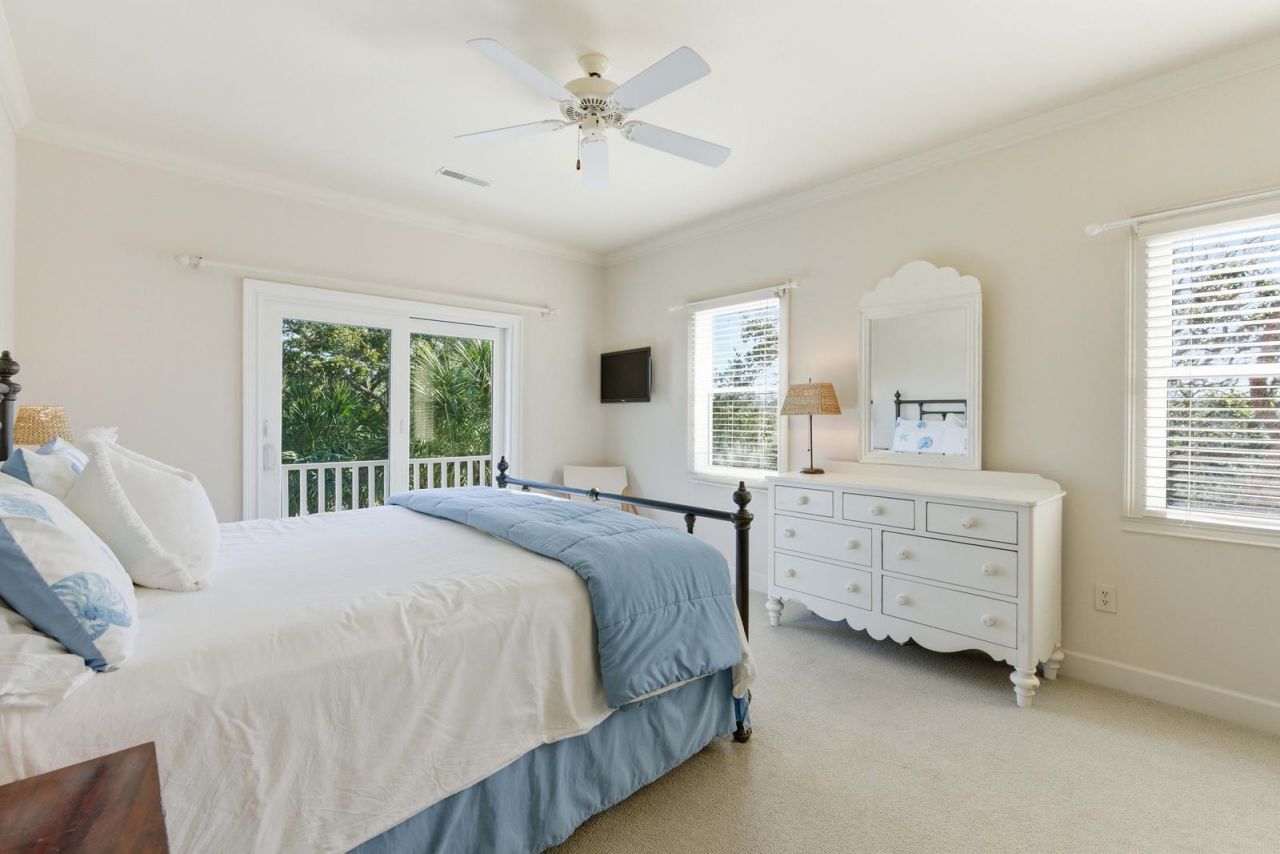 24 Commons Court Photo 37