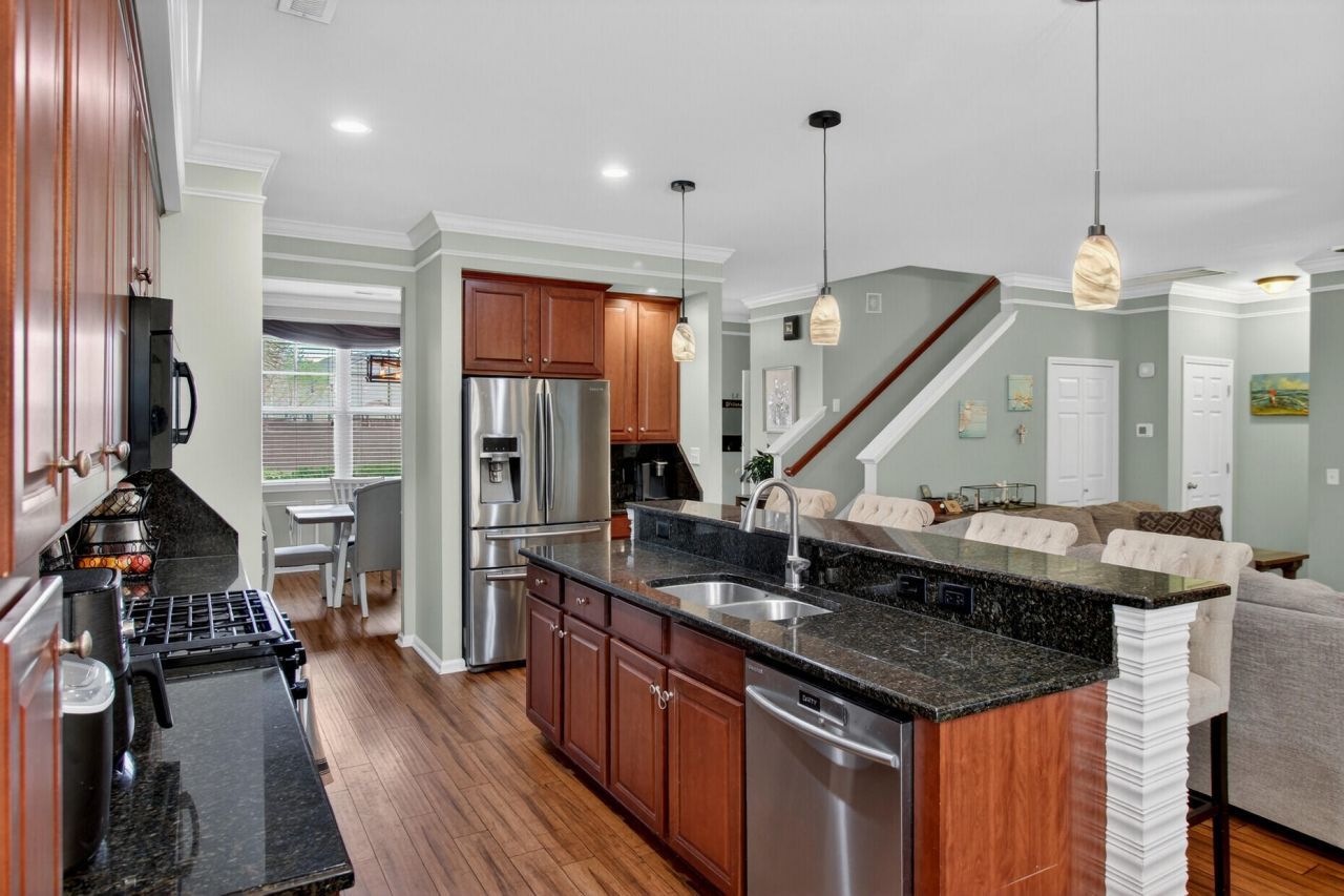 1810 Hockley Boulevard Photo 16