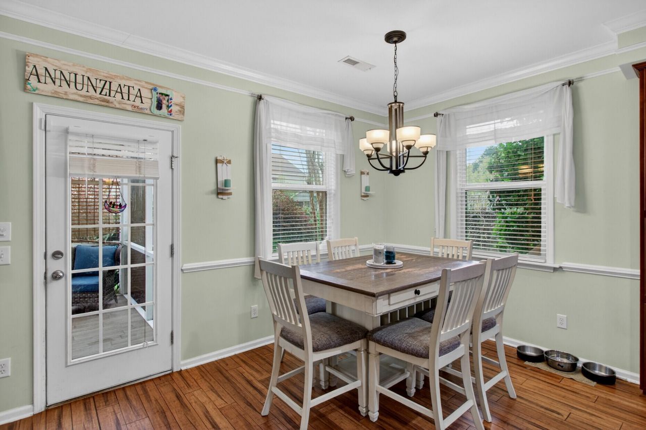 1810 Hockley Boulevard Photo 18