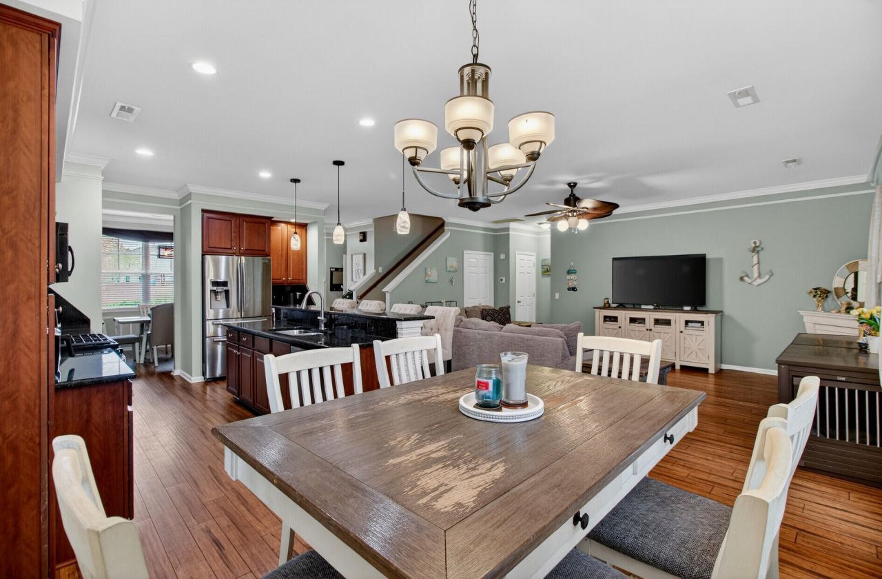 1810 Hockley Boulevard Photo 19