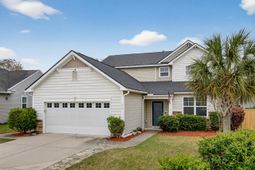 1810 Hockley Boulevard photo 4