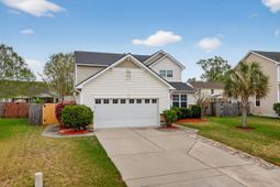 1810 Hockley Boulevard photo 4