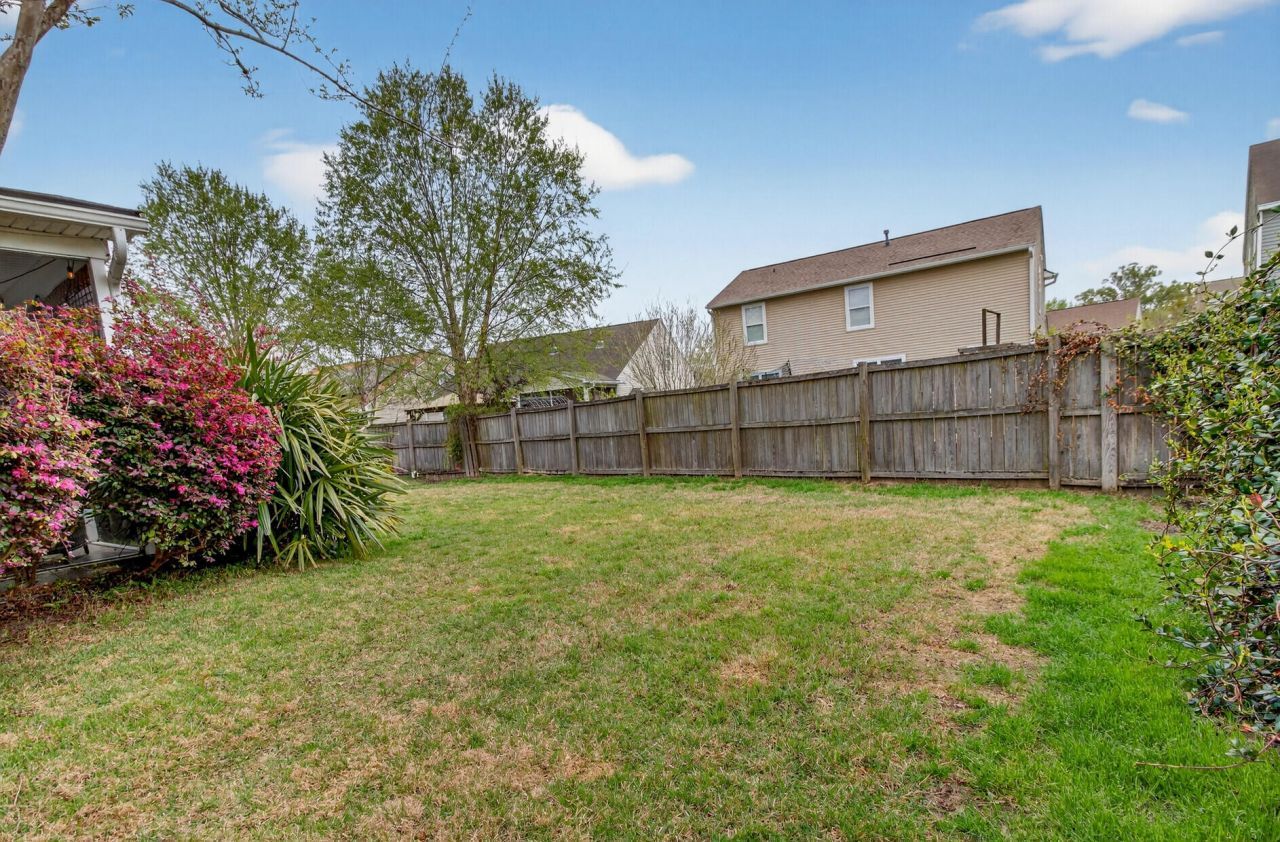 1810 Hockley Boulevard Photo 52