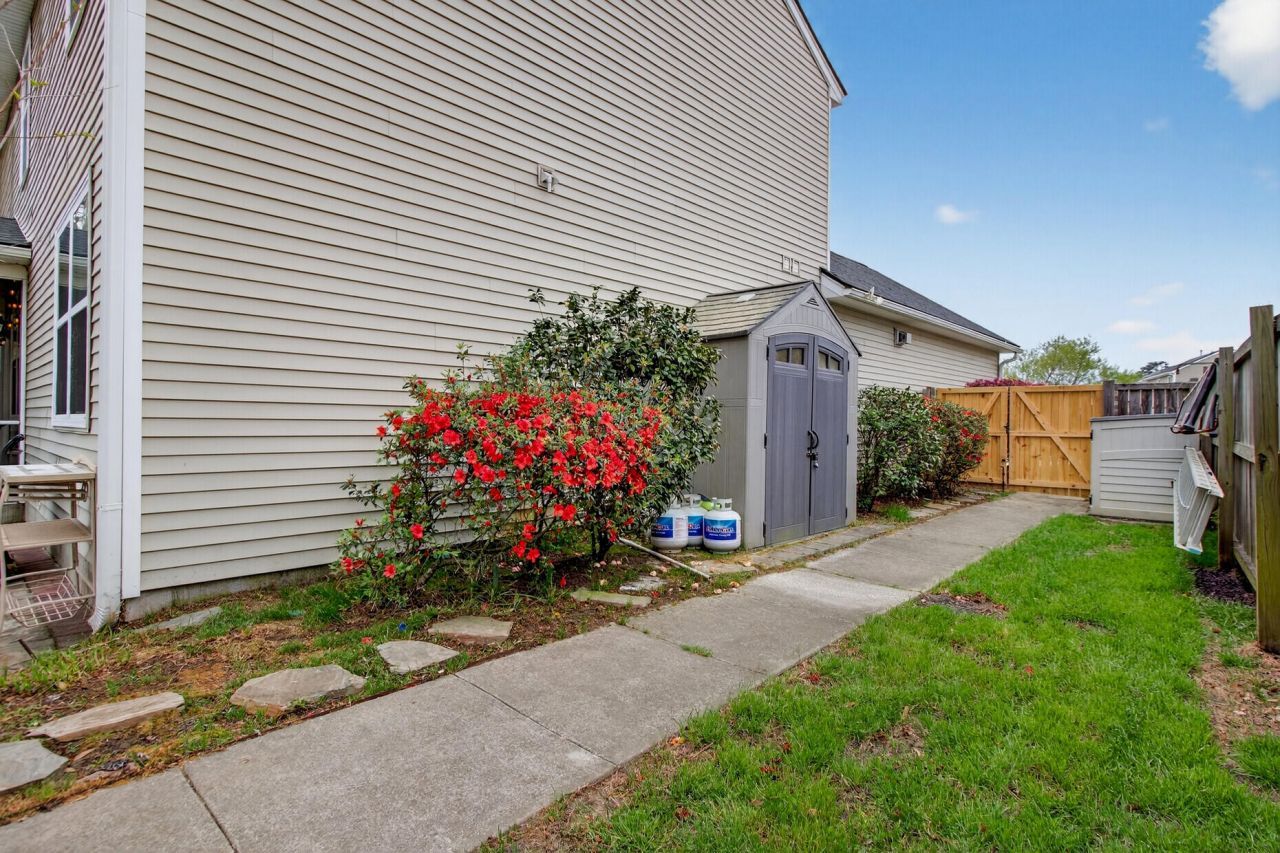 1810 Hockley Boulevard Photo 53