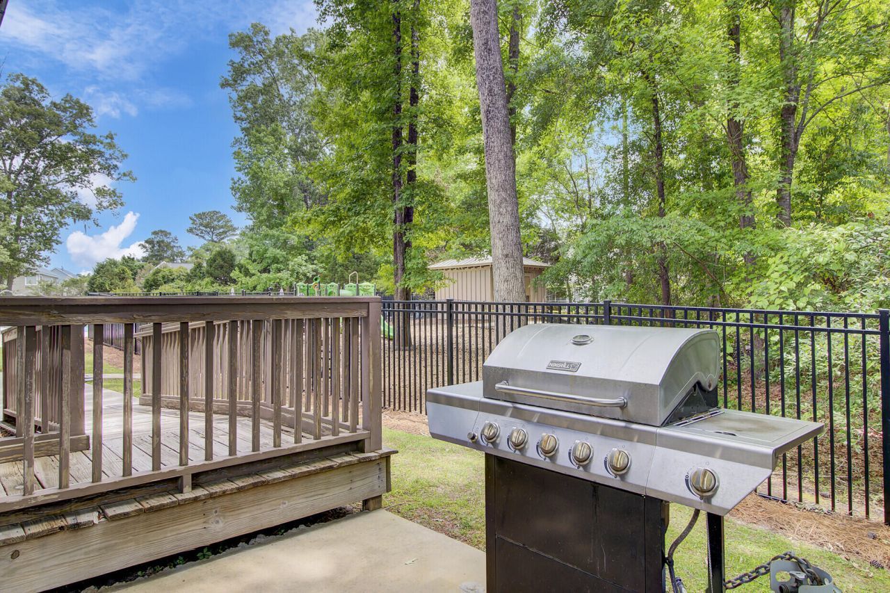 1810 Hockley Boulevard Photo 57