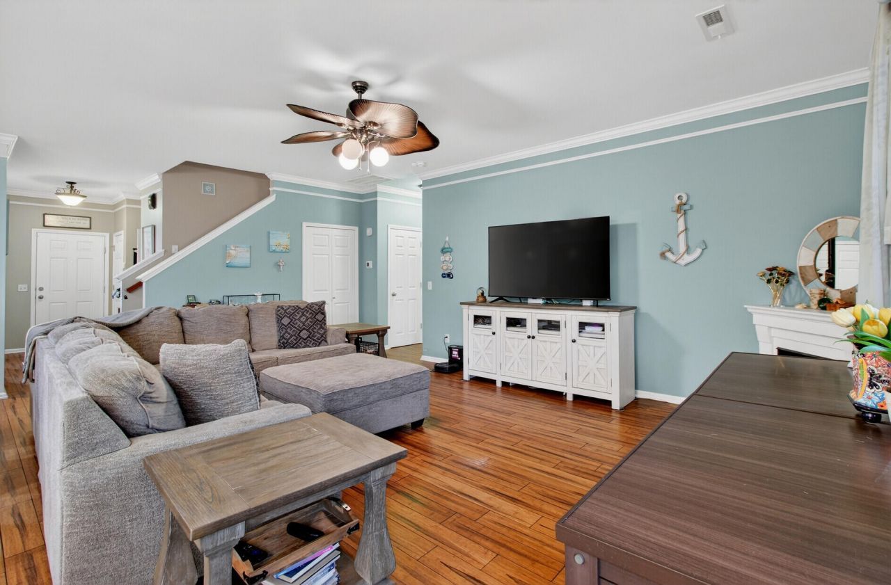 1810 Hockley Boulevard Photo 9