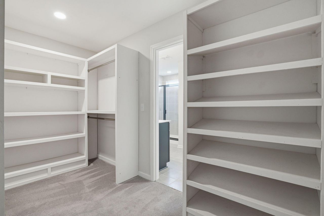 227 Old Grove Avenue Photo 20