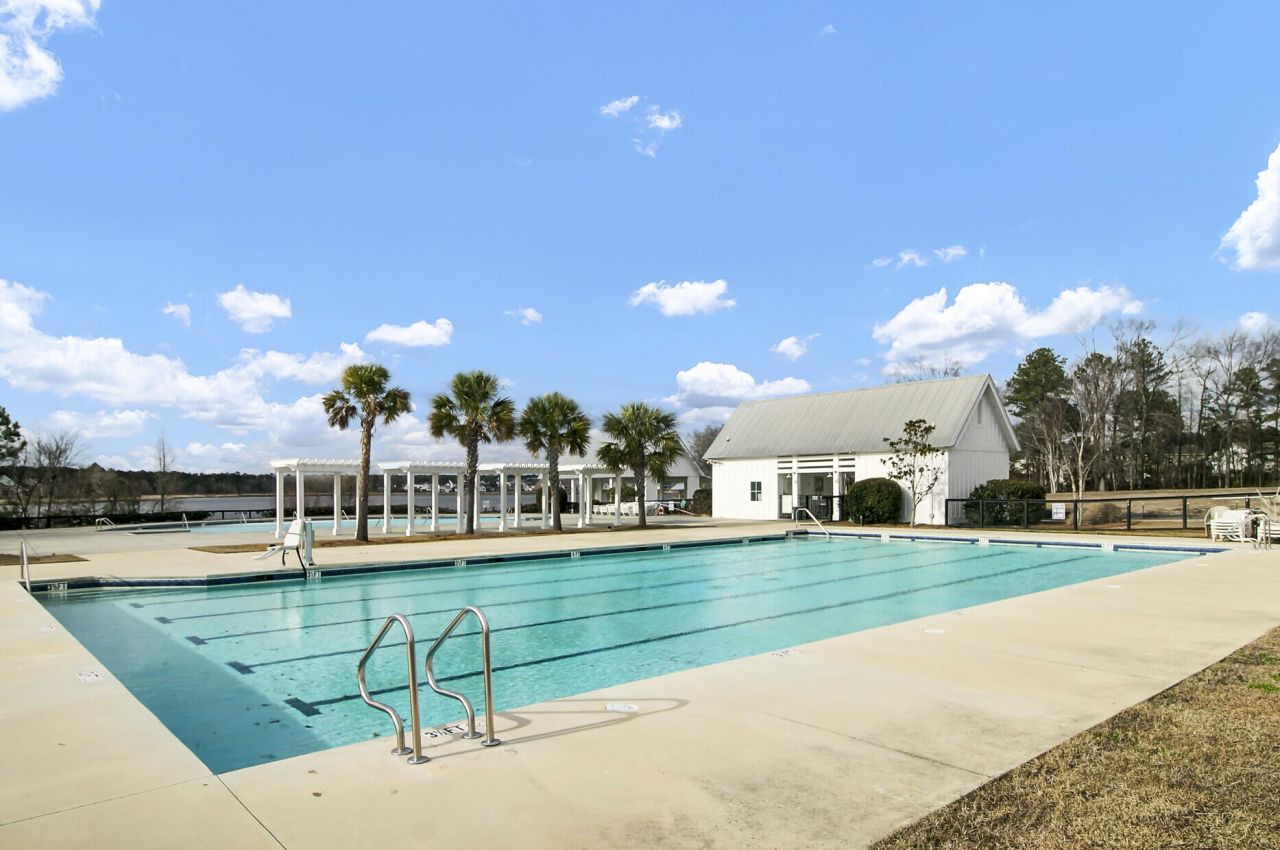 227 Old Grove Avenue Photo 37