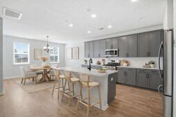 227 Old Grove Avenue photo 4