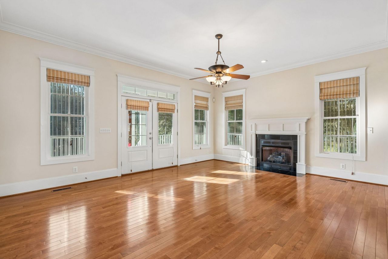 1603 Charlotte G Circle Photo 15