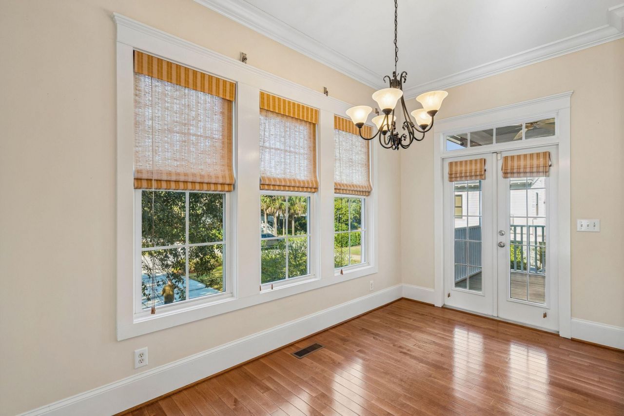 1603 Charlotte G Circle Photo 17