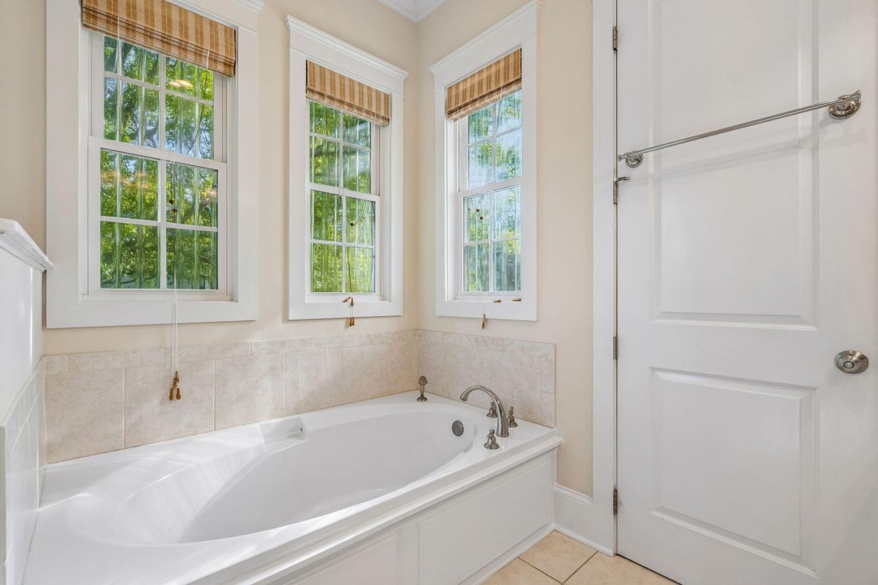 1603 Charlotte G Circle Photo 37