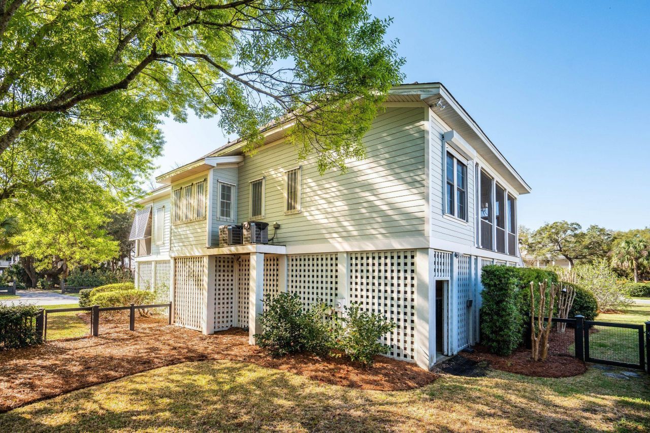 1603 Charlotte G Circle Photo 47