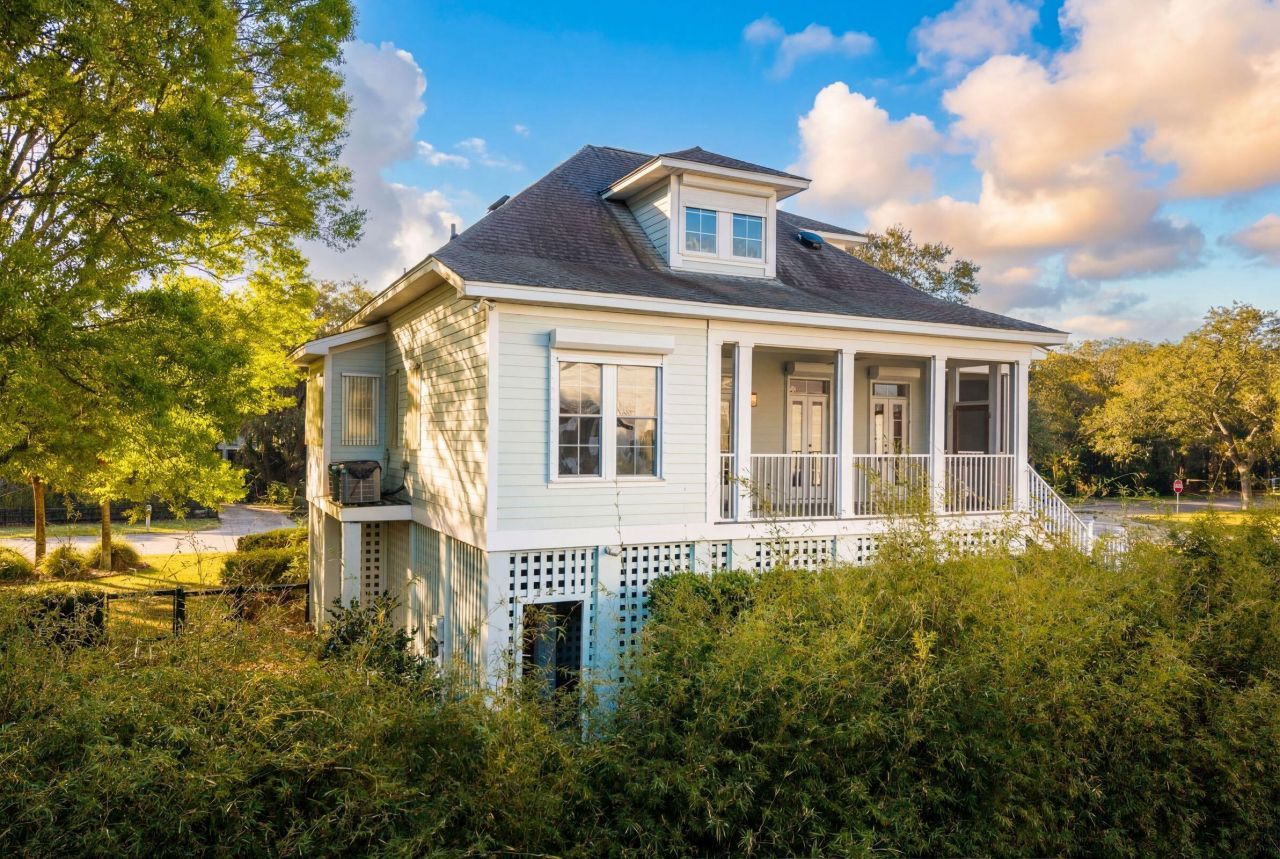 1603 Charlotte G Circle Photo 5