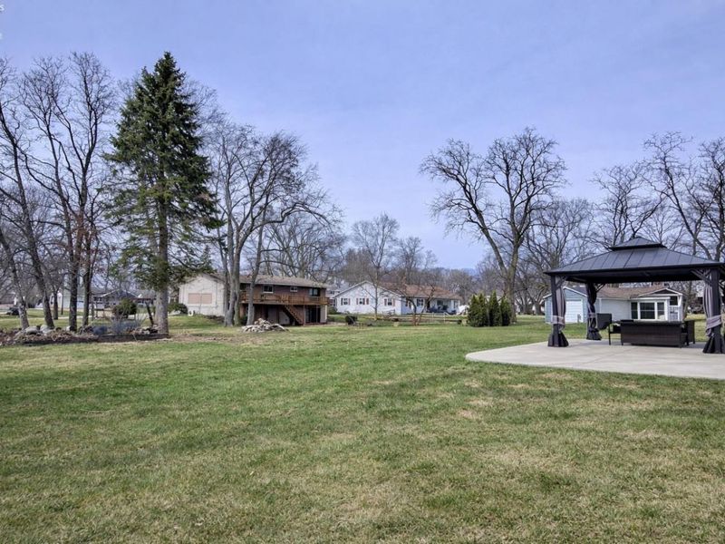 3712 N Delwood Drive, Port Clinton, OH 43452 Photo 4