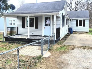 748 S. Front, Fremont, OH 43420