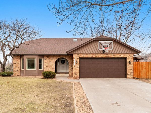 14800 Interlachen Lane , Burnsville, MN 55306